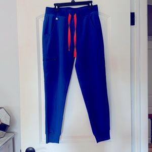 Figs Zamora jogger scrubs- electric blue with neon orange tie, XS petite